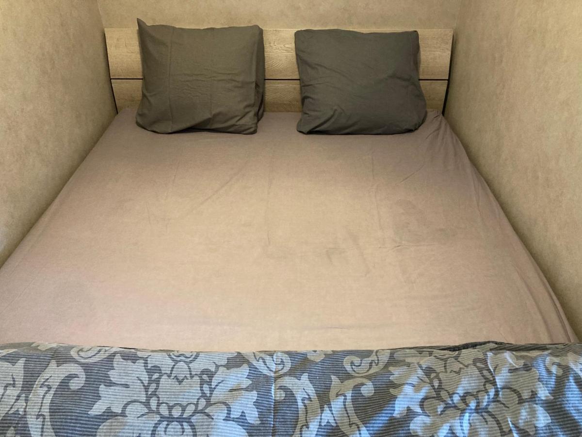 Cosy Studio Apartment ออสเทนด์ ภายนอก รูปภาพ